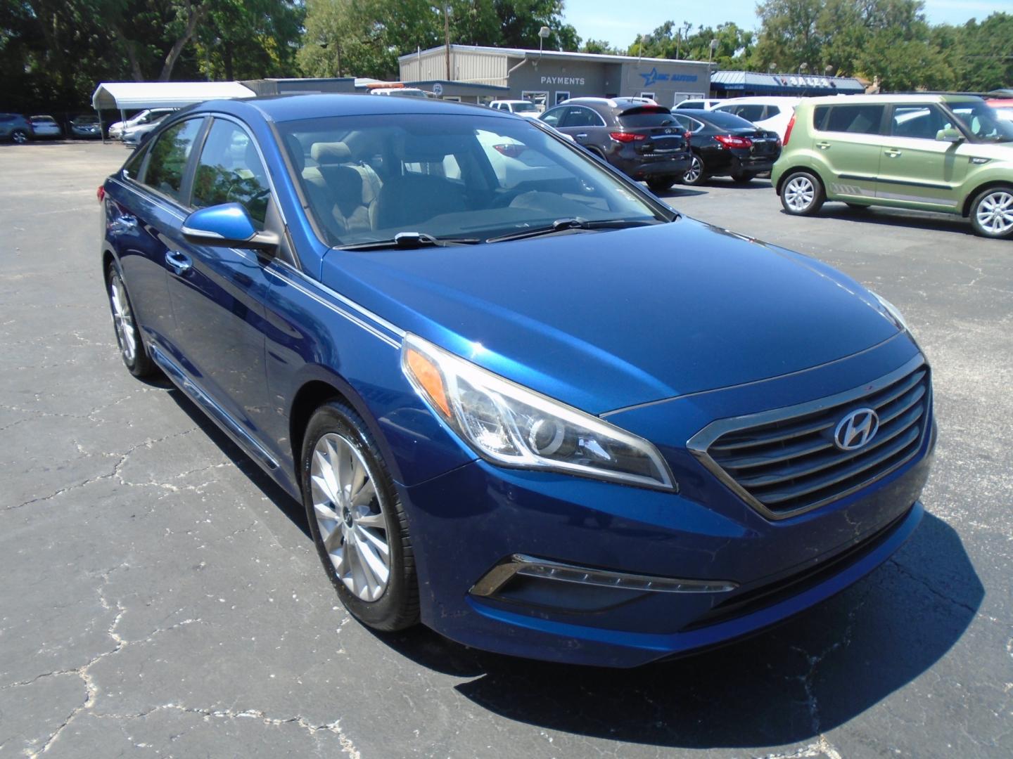 2015 Hyundai Sonata (5NPE34AF6FH) , located at 6112 N Florida Avenue, Tampa, FL, 33604, (888) 521-5131, 27.954929, -82.459534 - Photo#2